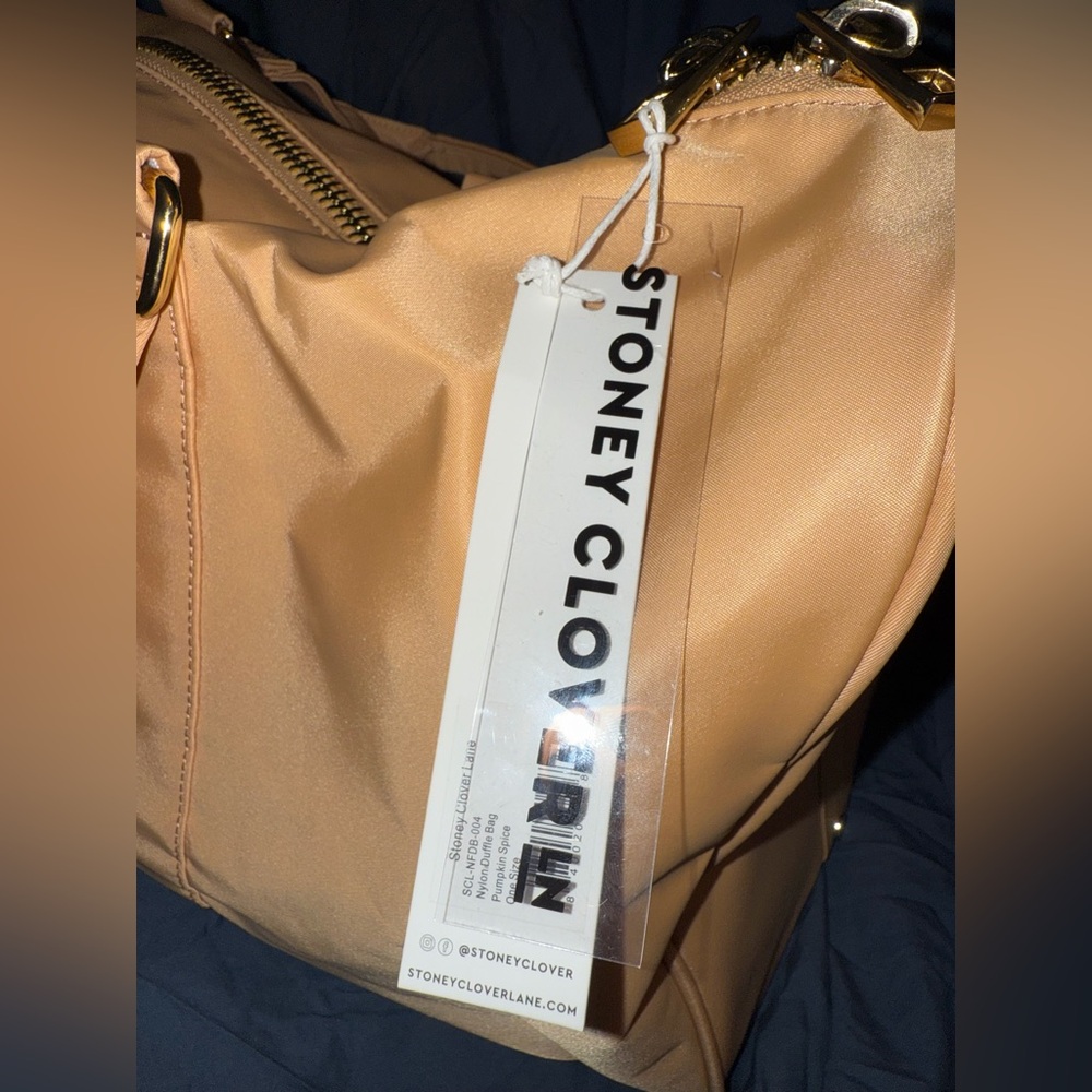 Stoney Clover Lane Classic Nylon Duffel Bag Pumpkin Spice NWT - Picture 5 of 8